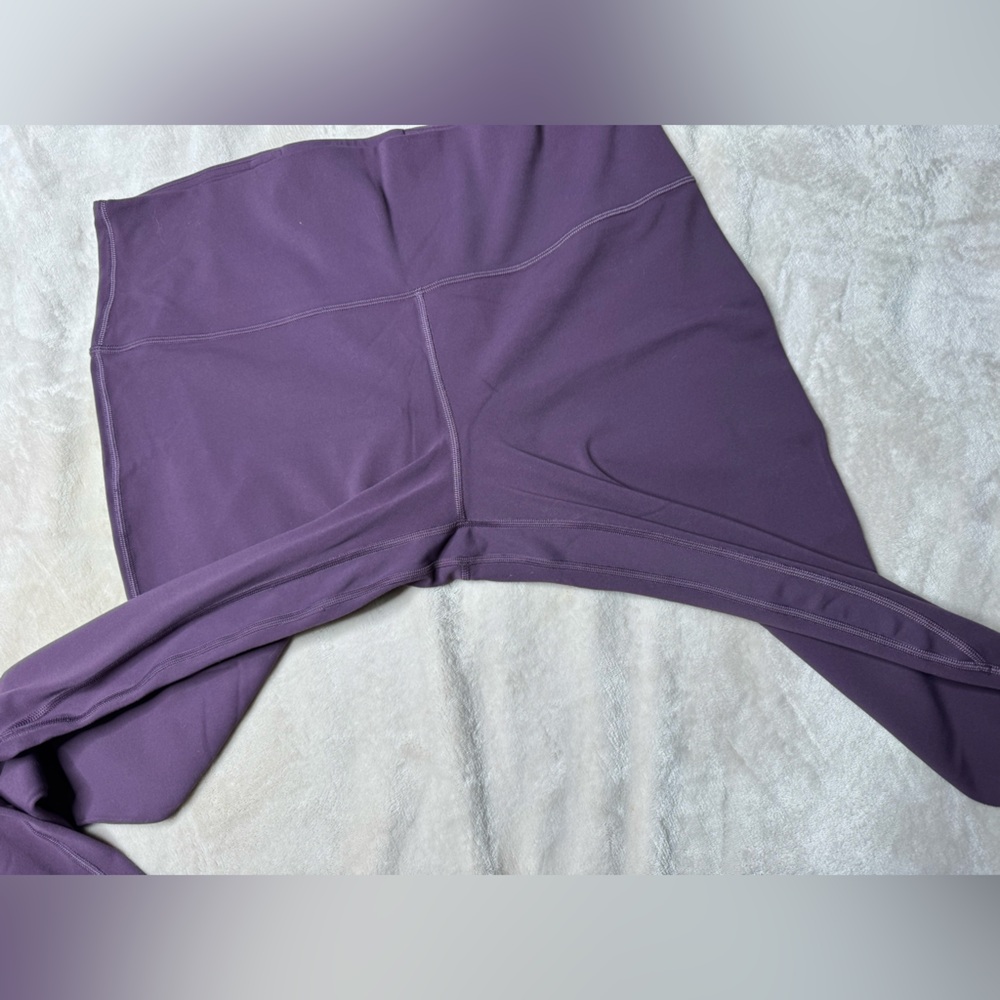 Lululemon Align Mini Flare Size 14 - Picture 5 of 6